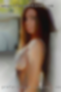 Preferably a looking for sex in Iowa little curvy. Preferably a looking for sex in Iowa little curvy.