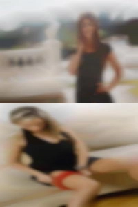 Horny wives that wont to meet a dominant Heritage Pines, FL couple